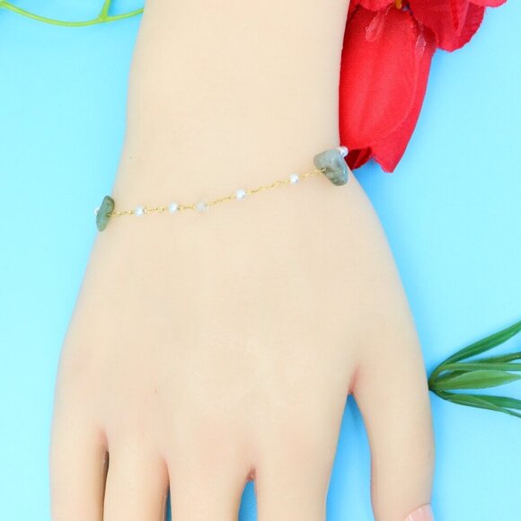 Chic & Stylish Bracelet – A Thoughtful Gift for Women and Girls, DYC1773 - Picture 10 of 11